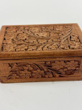 Vintage Hand Carved Wood Jewelry Box Inlaid Floral Design Velvet Lined India